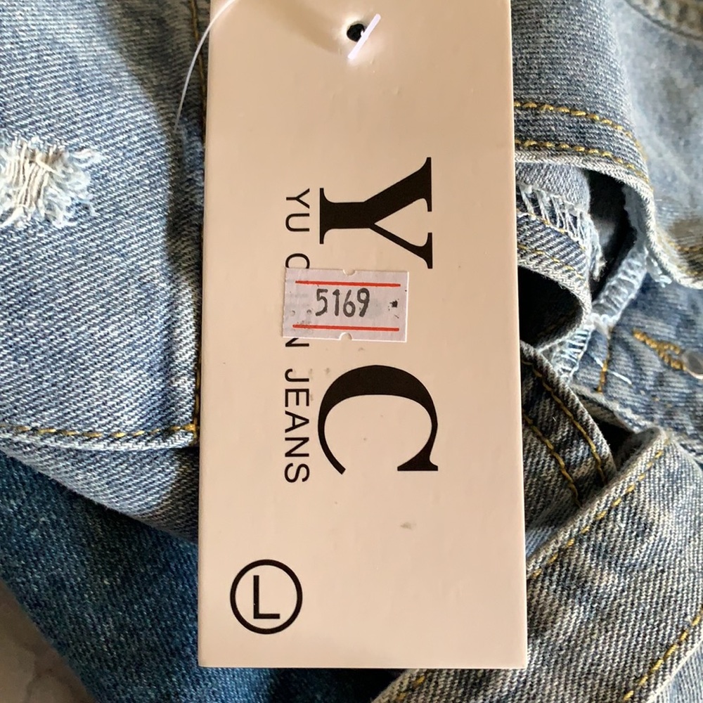 Distressed overalls - Picture 6 of 7